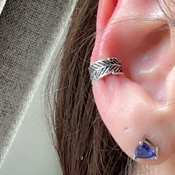 Sterling Silver Leaf Ear Cuff - Picture 3 of 8